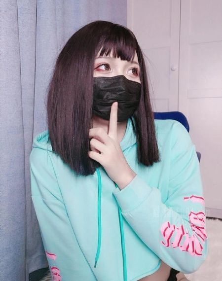 国产精品久久久久久精品毛片牛奶_1080迅雷电影在线