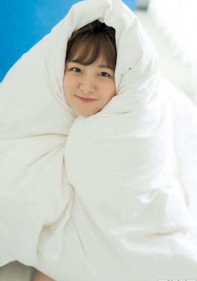 美女任你摸草莓视频_720在线视频播放