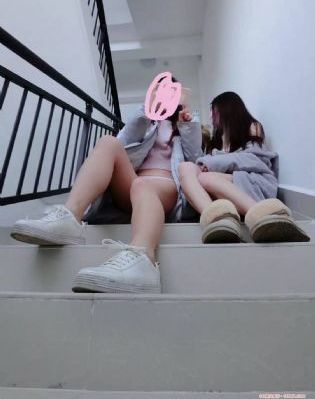 王者荣耀女英雄嘴巴里含口水怎么叫_1080P高清在线